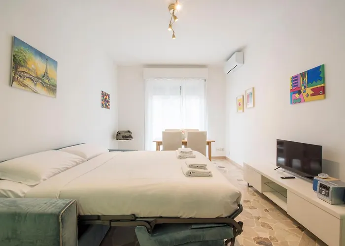 Bocconi Smart Flat * Milano