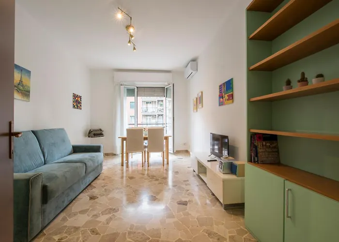 Lägenhet Bocconi Smart Flat