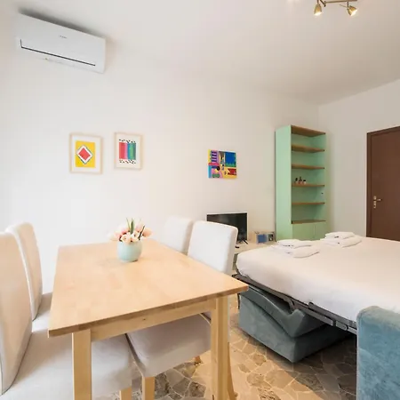 아파트 Bocconi Smart Flat